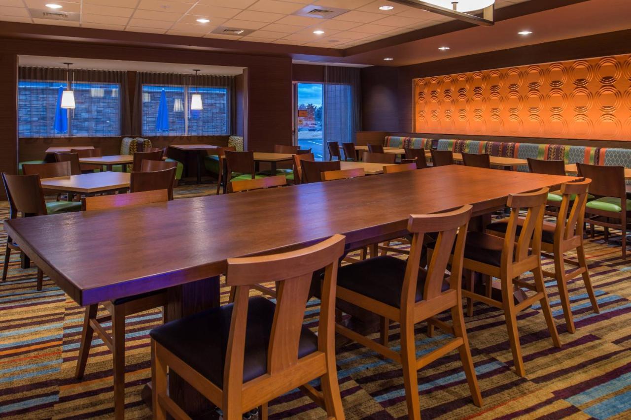 Fairfield Inn & Suites By Marriott St. Louis Westport Maryland Heights Exterior foto
